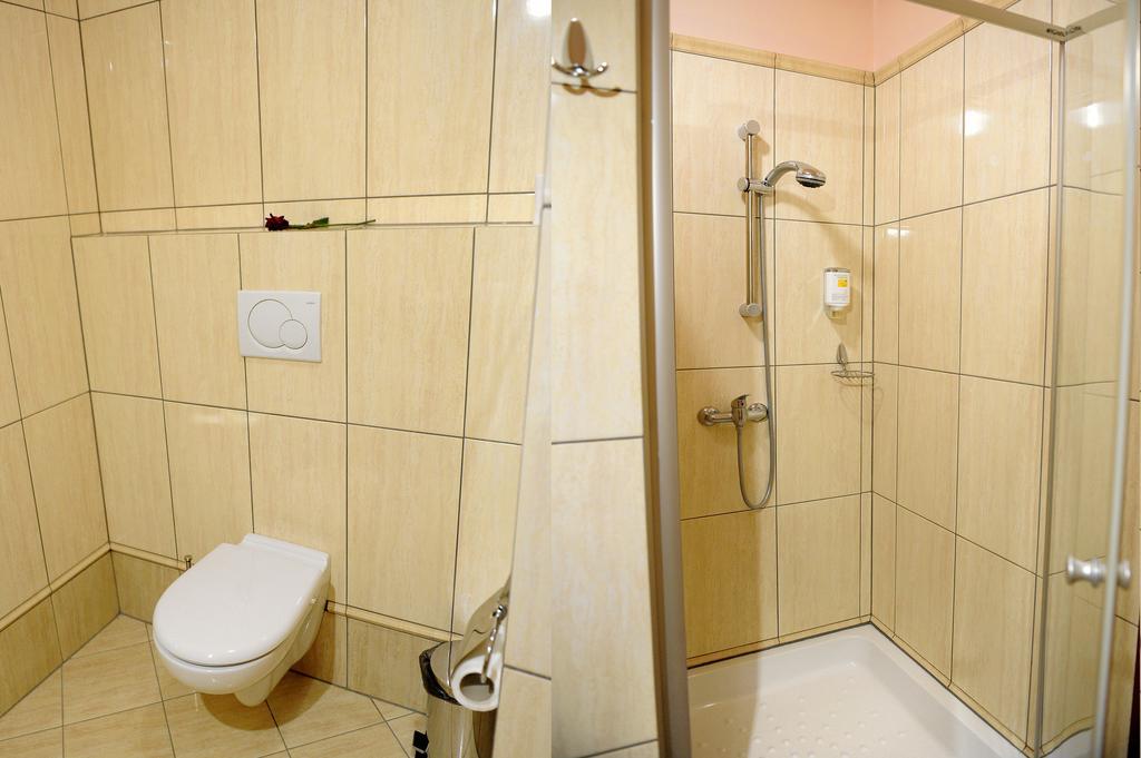 Hotel Czardasz Koziegłowy Esterno foto